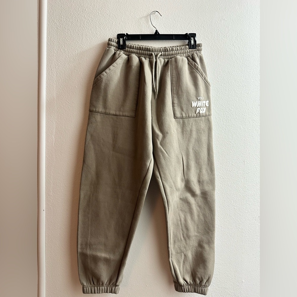 White fox sweatpants